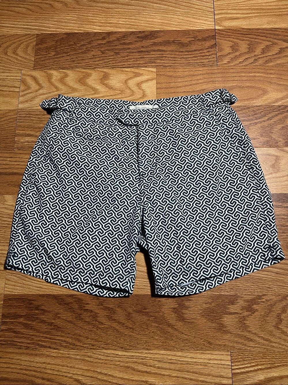 Suitsupply Mens Geometric Lined Swim Shorts Small